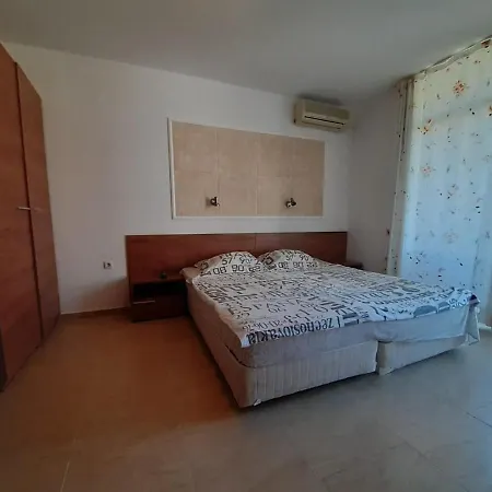 Sun Village Appartamento Sunny Beach